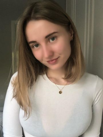 Проститутка Лея